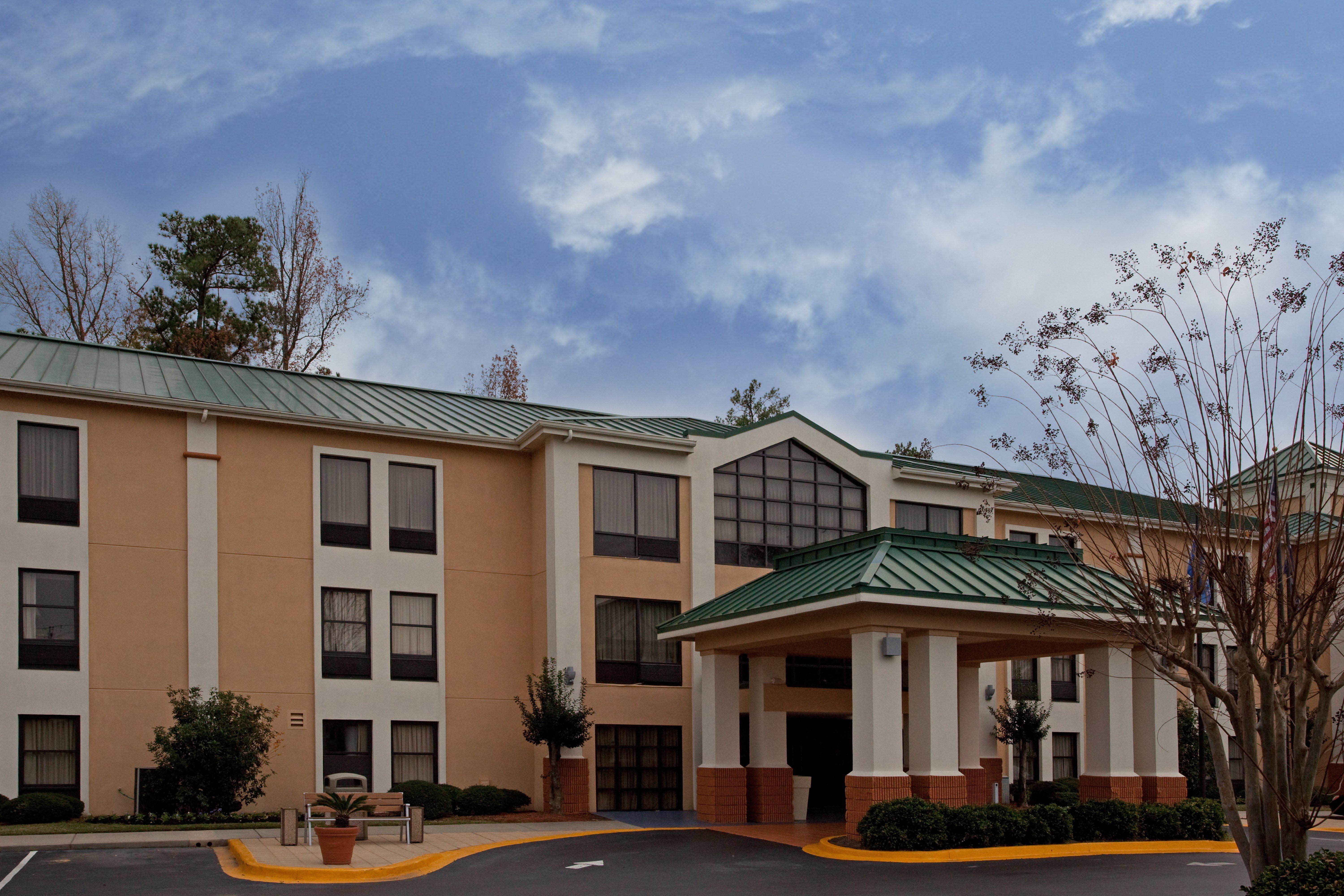 Lexington Inn And Suites Exterior foto